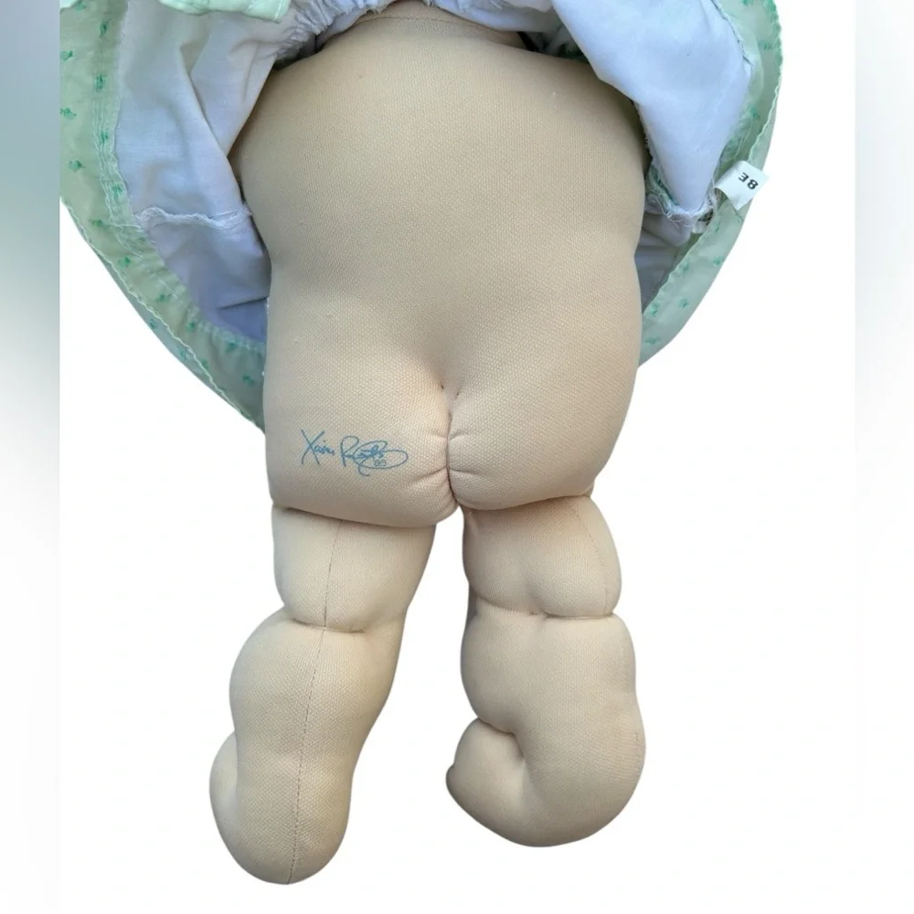 Cabbage Patch Kids Preemie  1978 1982 Xavier Roberts Blue Eyes Original Outfit